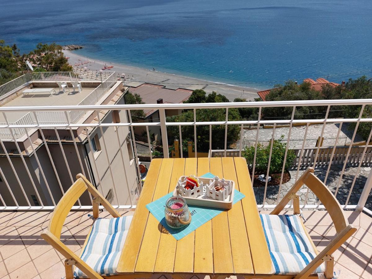 Una Finestra Sul Mare Home 1 Bergeggi Extérieur photo