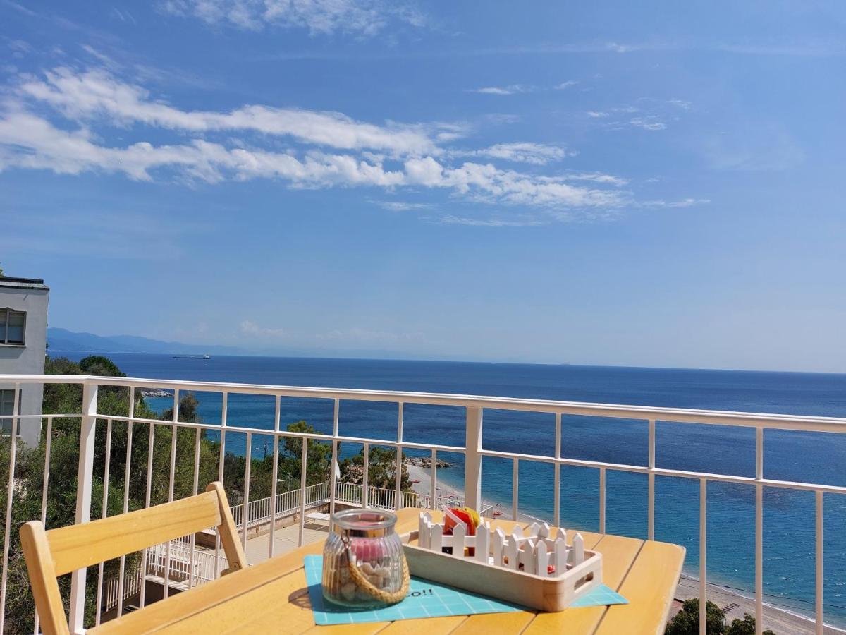Una Finestra Sul Mare Home 1 Bergeggi Extérieur photo