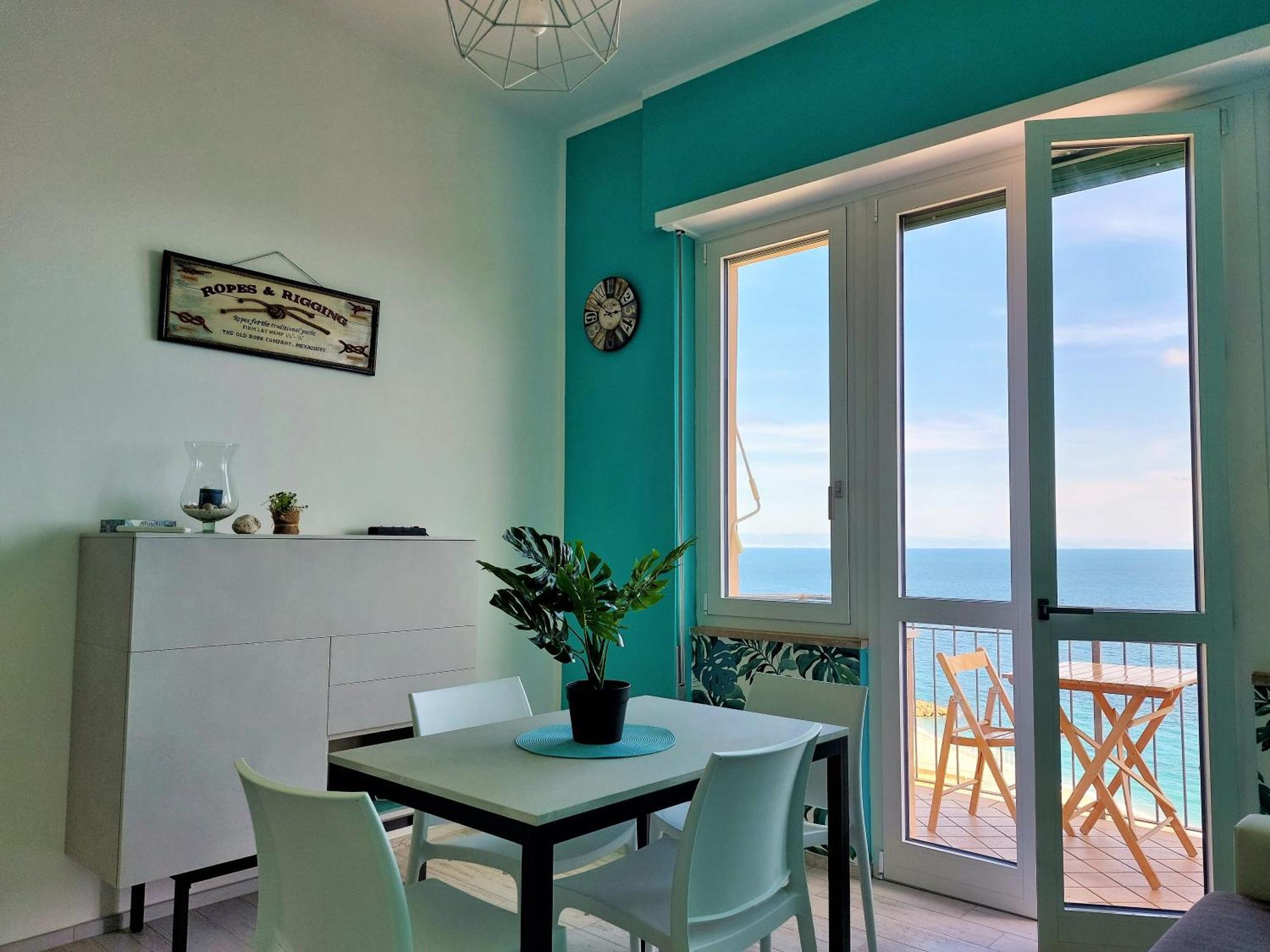 Una Finestra Sul Mare Home 1 Bergeggi Extérieur photo