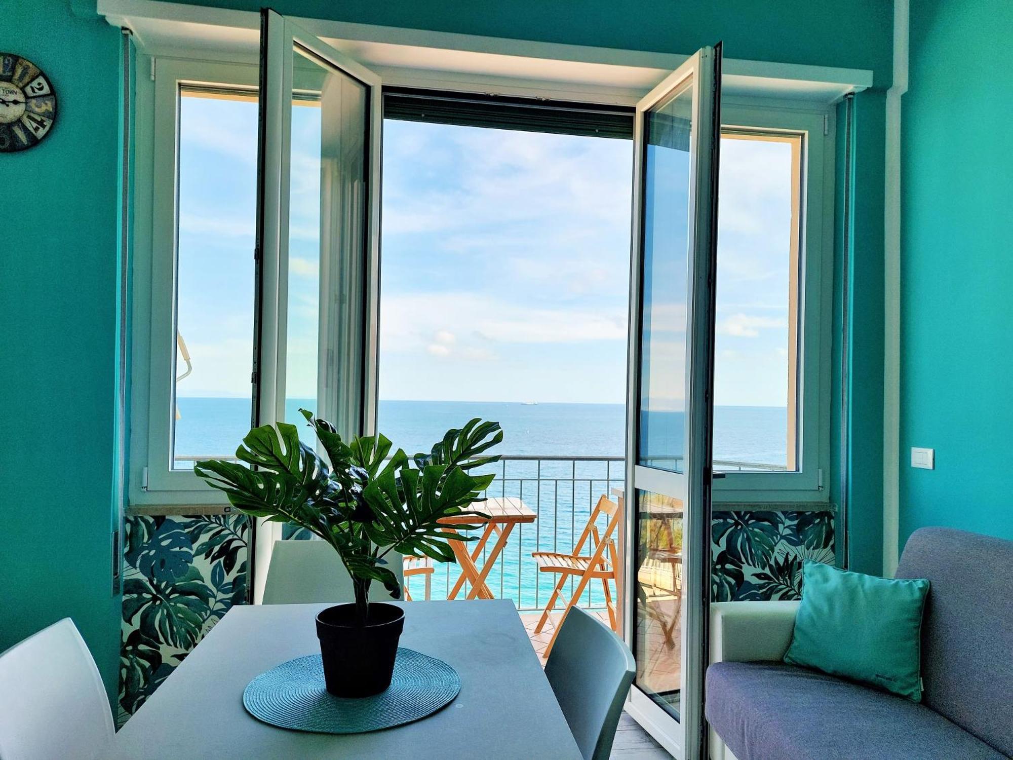 Una Finestra Sul Mare Home 1 Bergeggi Extérieur photo